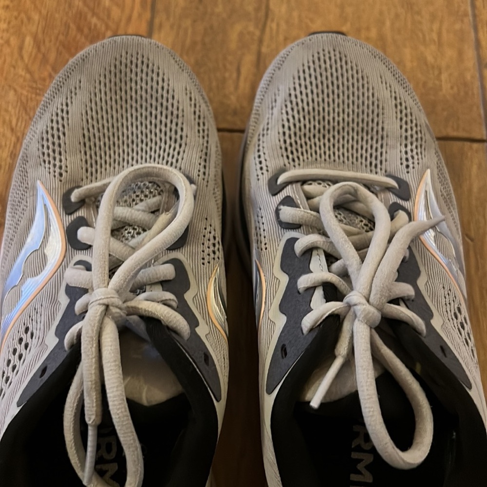 Saucony 8.5 Ride Running Shoes - Picture 6 of 13